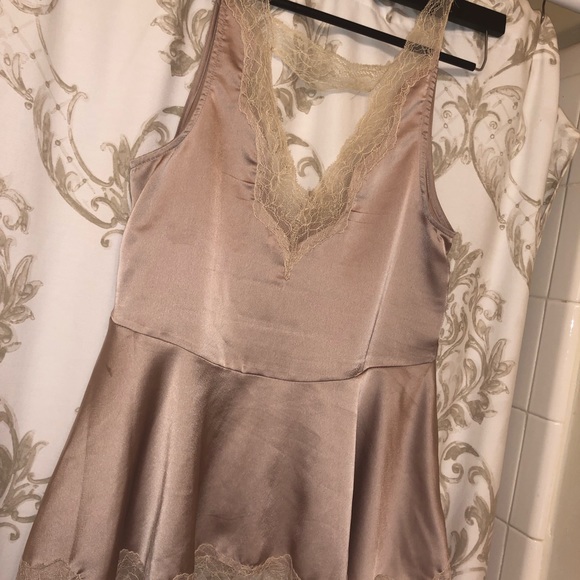 Lace top - Picture 3 of 3